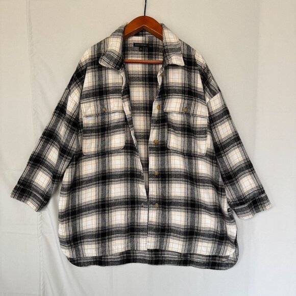 Banana Republic Flannel Black Ivory Plaid Long Line Oversized Shacket Size XL - Picture 3 of 15
